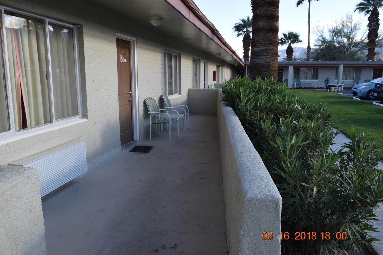Stanlunds Inn And Suites Borrego Springs Buitenkant foto
