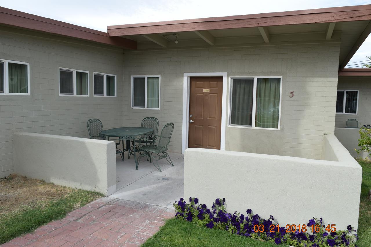 Stanlunds Inn And Suites Borrego Springs Buitenkant foto