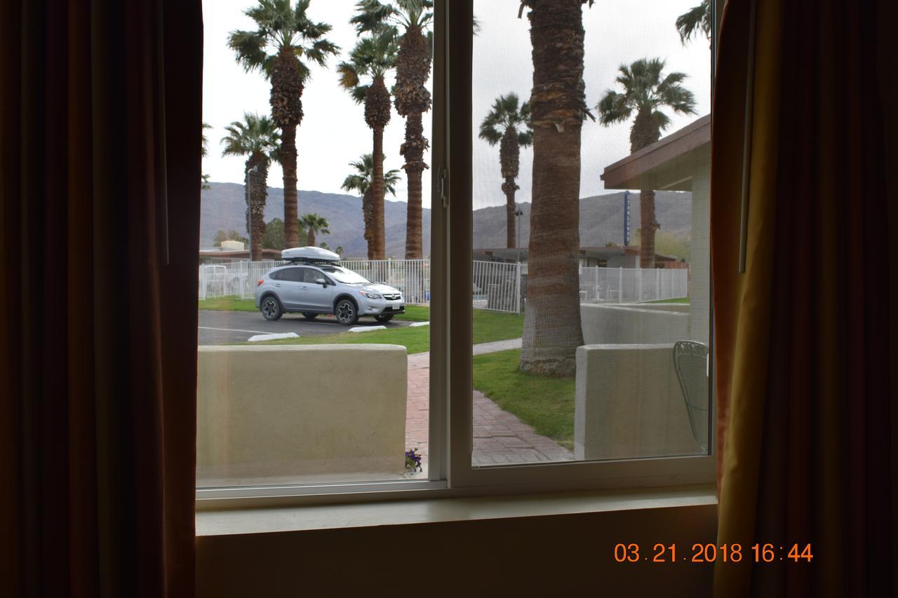 Stanlunds Inn And Suites Borrego Springs Buitenkant foto