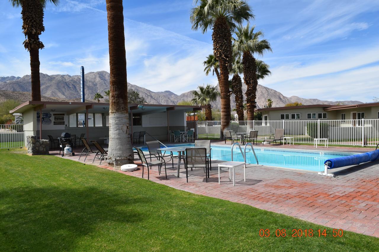 Stanlunds Inn And Suites Borrego Springs Buitenkant foto