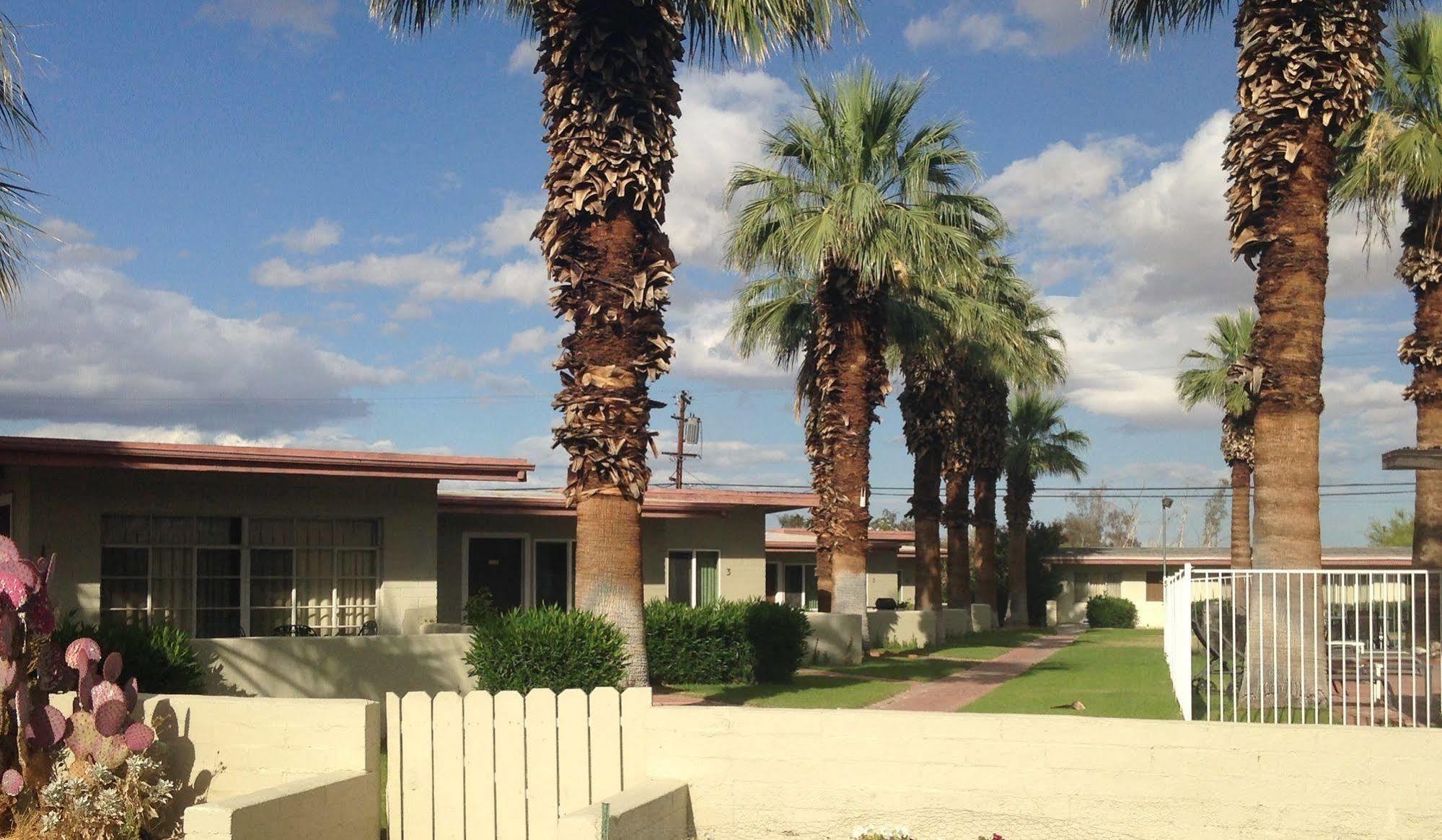 Stanlunds Inn And Suites Borrego Springs Buitenkant foto